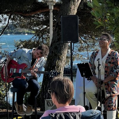 le roof apero concert a conleau avril 2026
